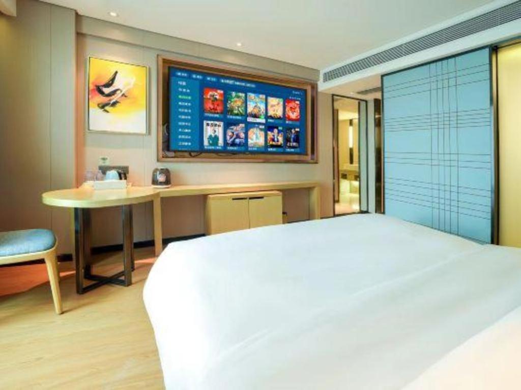 Echarm Hotel Yangjiang Baili Plaza Esterno foto