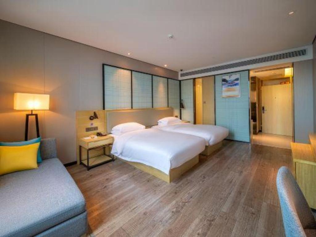 Echarm Hotel Yangjiang Baili Plaza Esterno foto